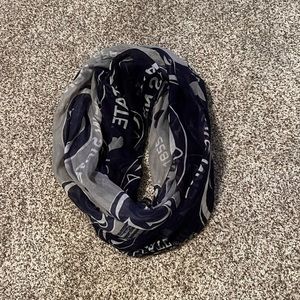 Penn State infinity scarf